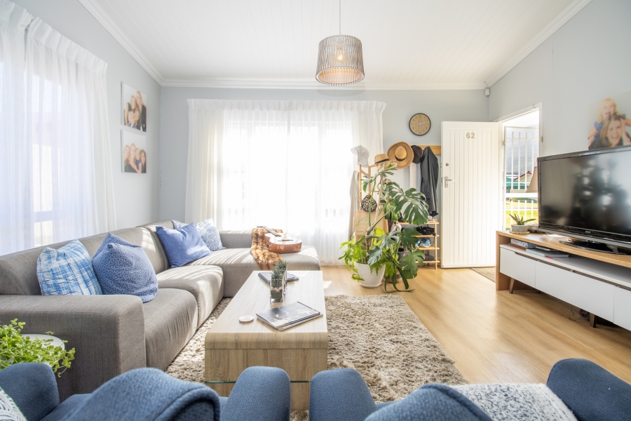 To Let 2 Bedroom Property for Rent in Fish Hoek Western Cape
